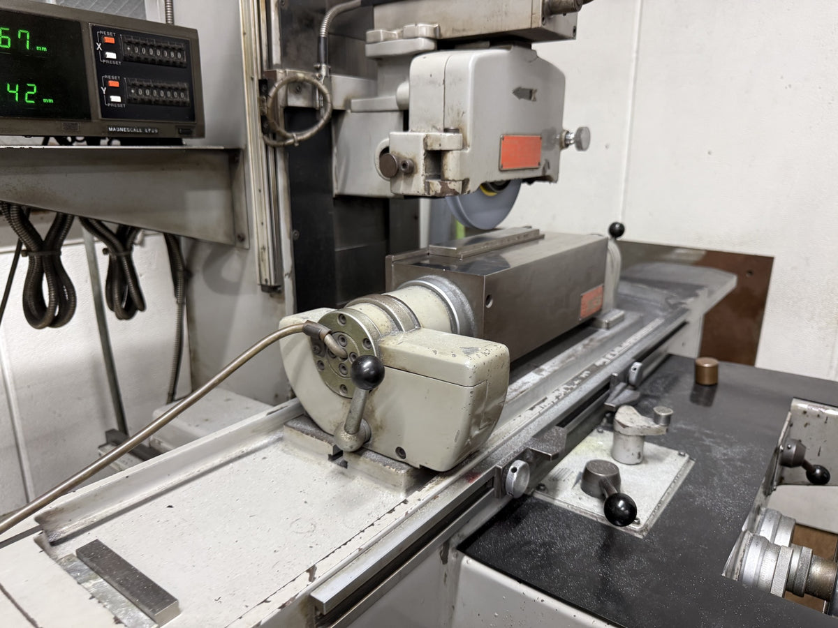 Tosho Seiko factory — milling with cooling oil